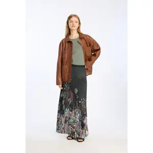 Munthe Taulla Black Skirt